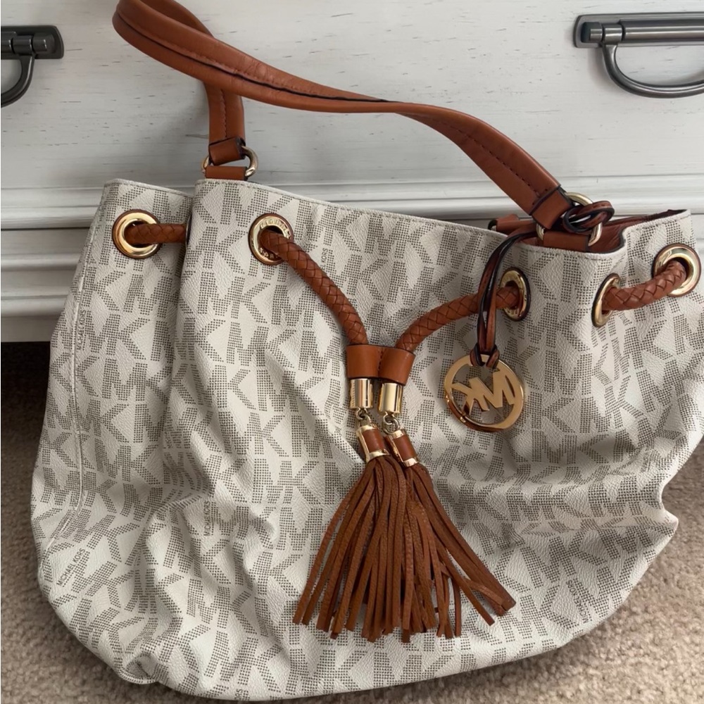 Michael Kors Purse Cream Purse